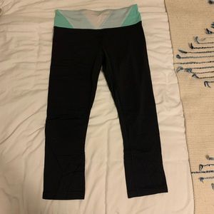 Lululemon cropped leggings